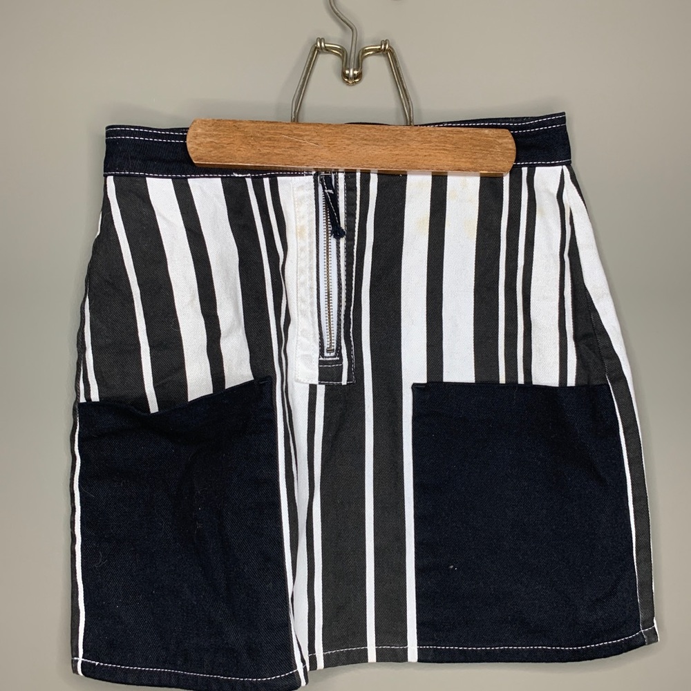 Striped Skirt with HUGE pockets